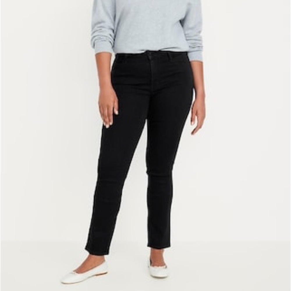 Old Navy High Waisted Straight Women’s Jeans in Black